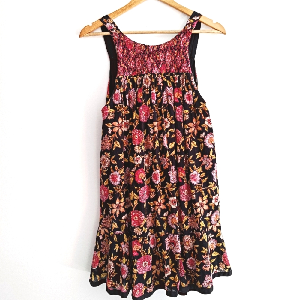 Whimsical floral babydoll dress with low open back (size XS)